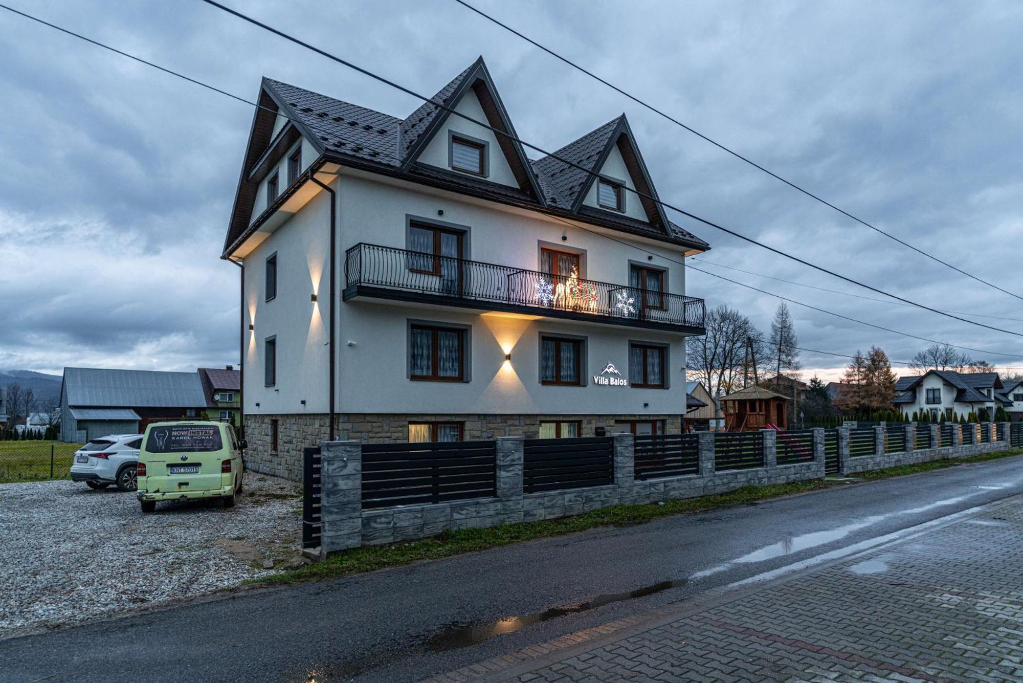 Villa Balos Gronkow Exteriör bild