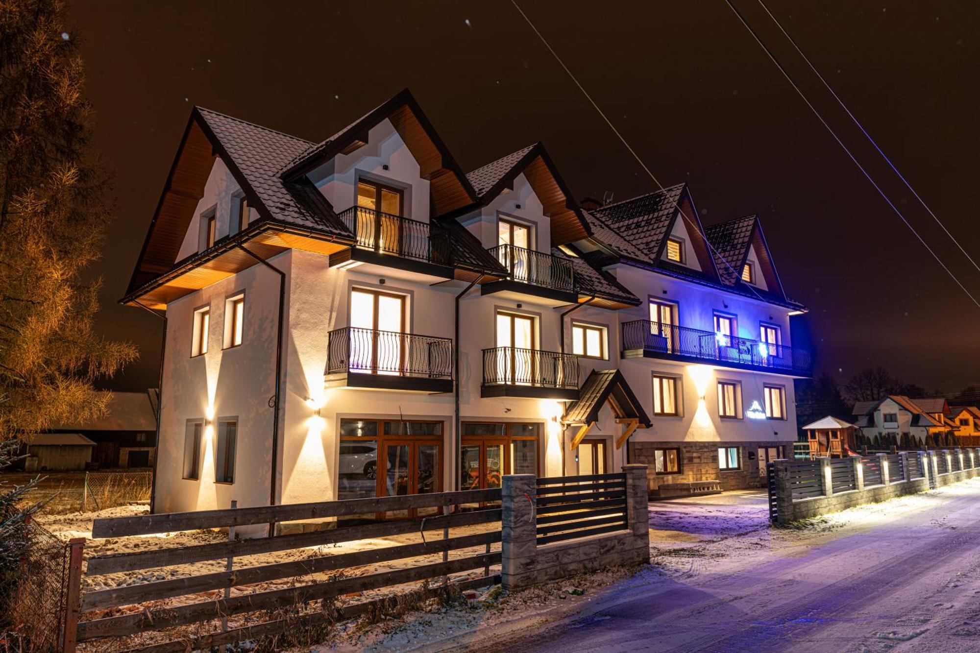 Villa Balos Gronkow Exteriör bild